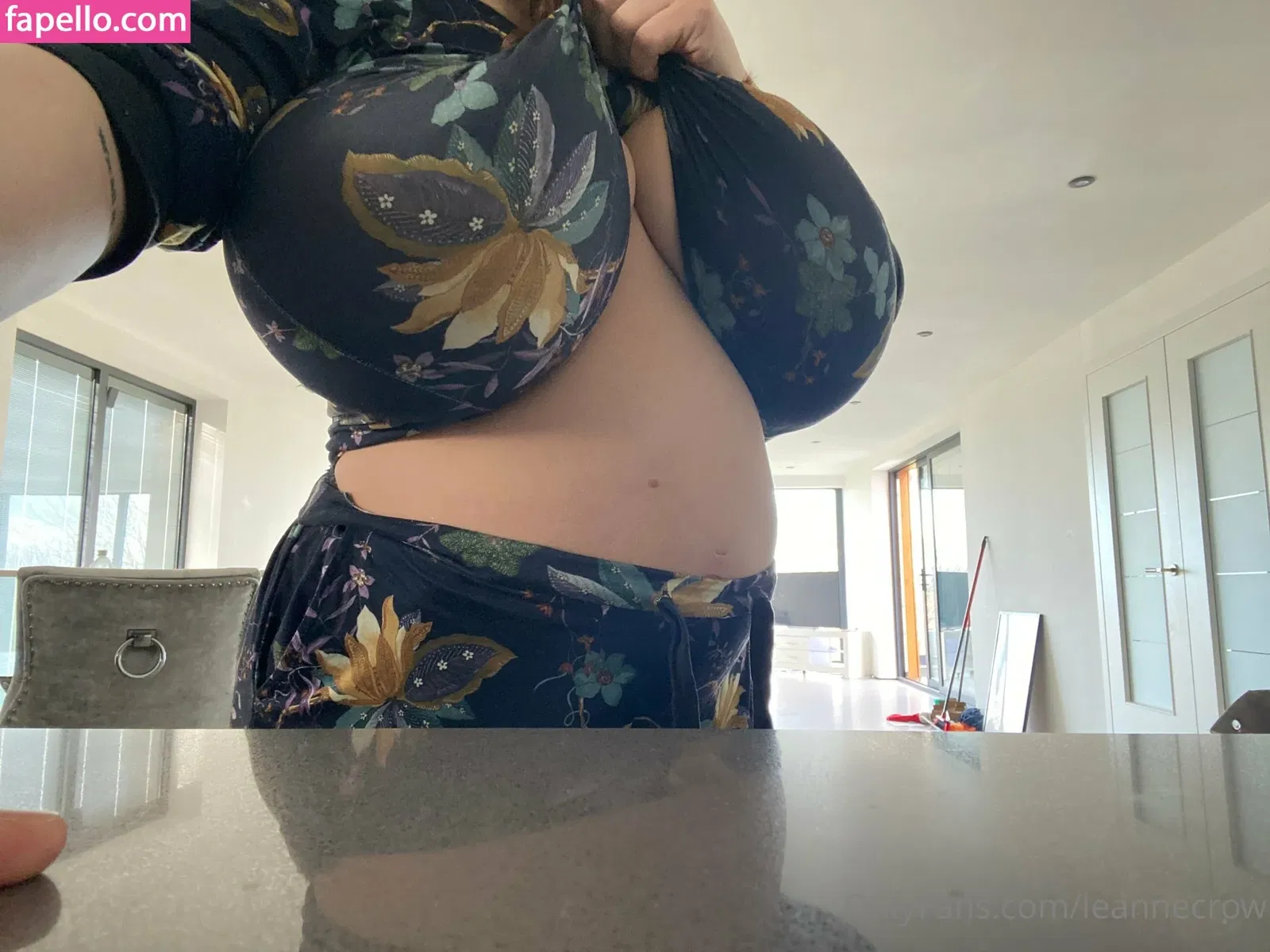 Leanne Crow Onlyfans Photo Gallery 