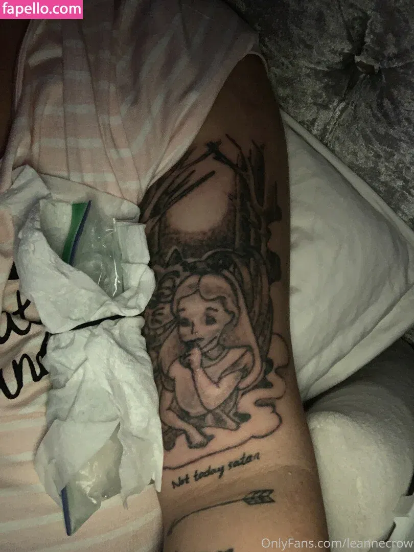 Leanne Crow Onlyfans Photo Gallery 