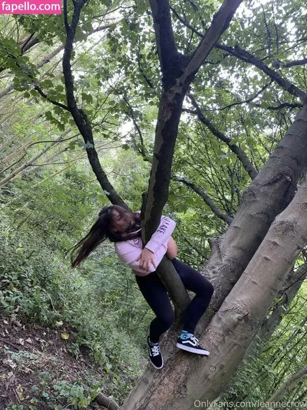 Leanne Crow Onlyfans Photo Gallery 