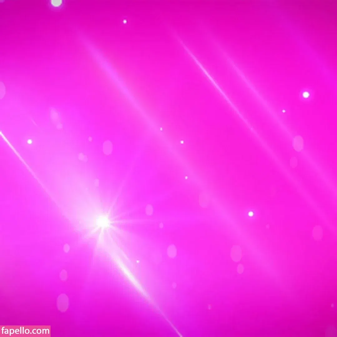 Leanne Crow Onlyfans Photo Gallery 