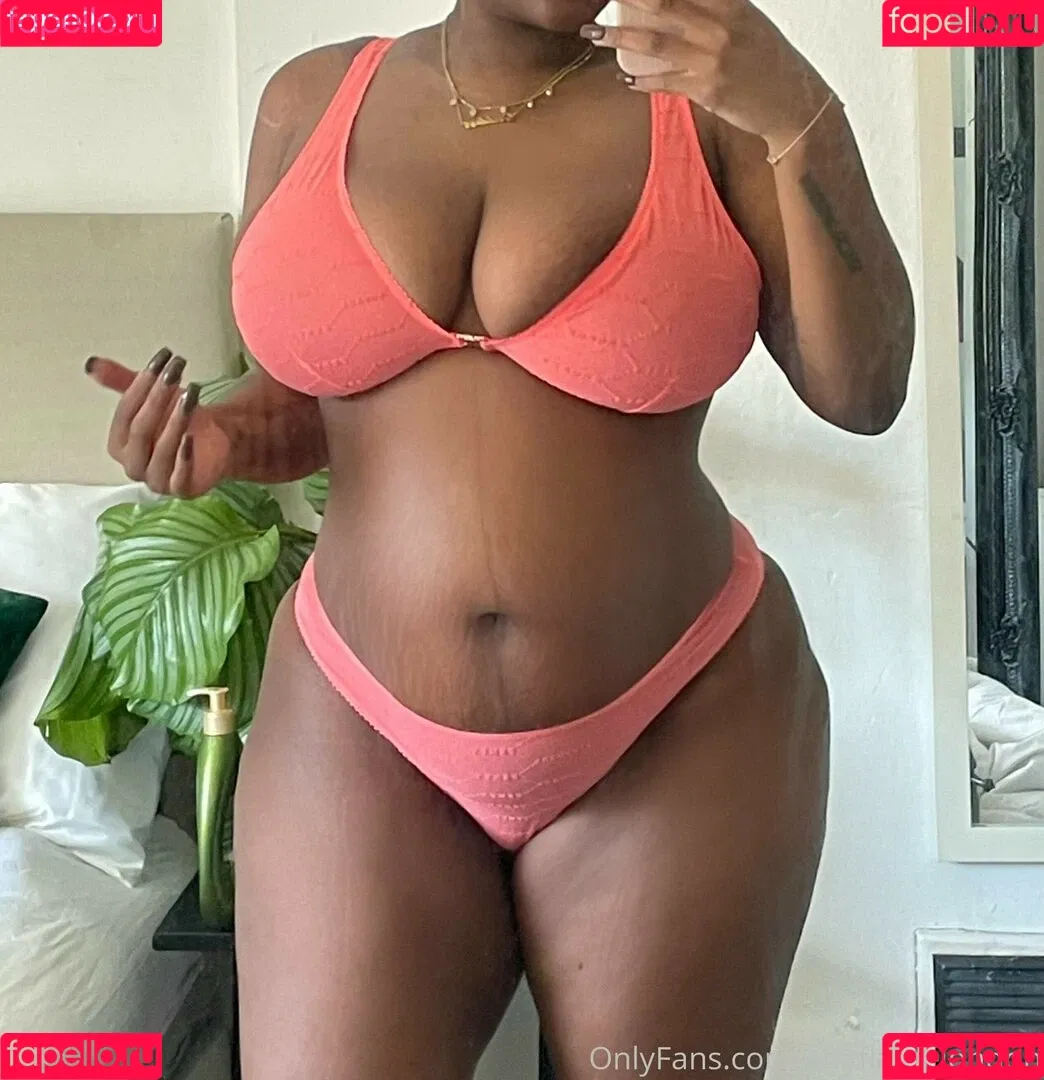 Renee Kuleape Onlyfans Photo Gallery 