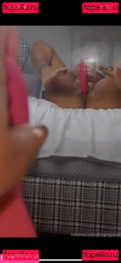 Almightyysoso Onlyfans Photo Gallery 
