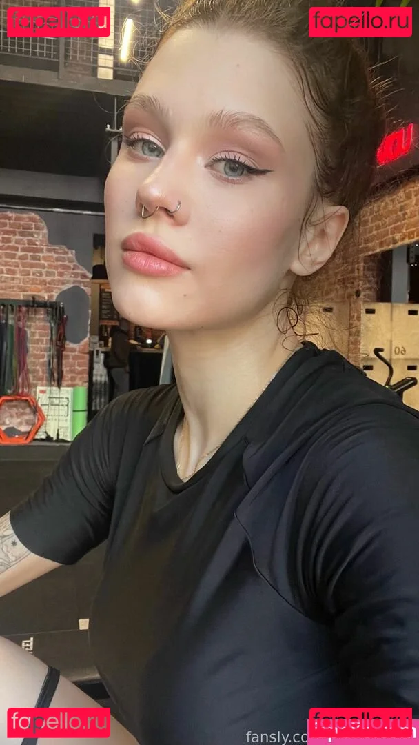 SimensSofia Onlyfans Photo Gallery 