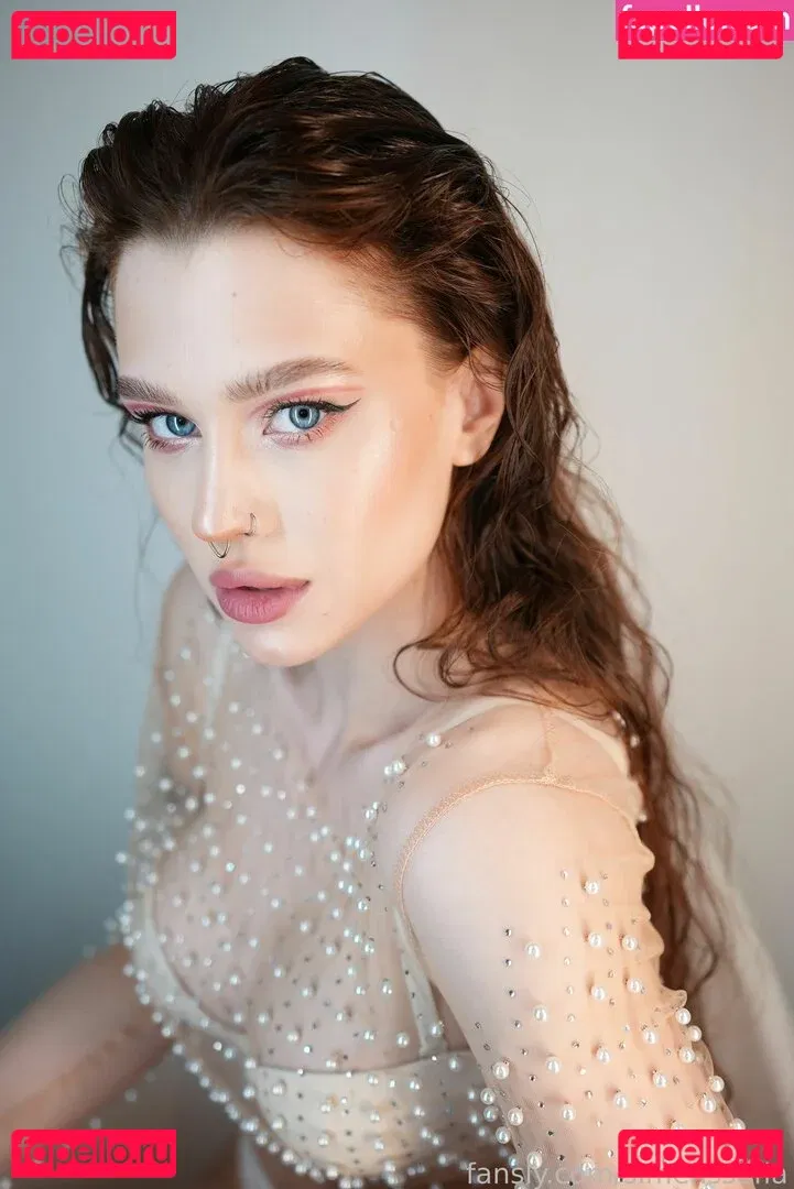 SimensSofia Onlyfans Photo Gallery 