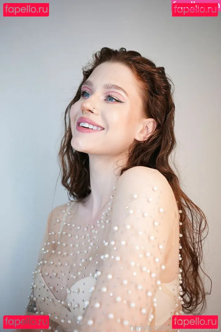 SimensSofia Onlyfans Photo Gallery 