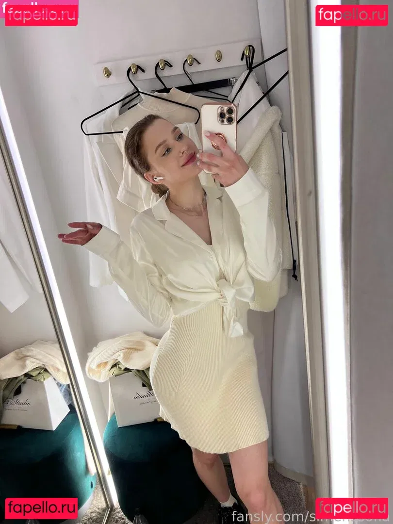 SimensSofia Onlyfans Photo Gallery 