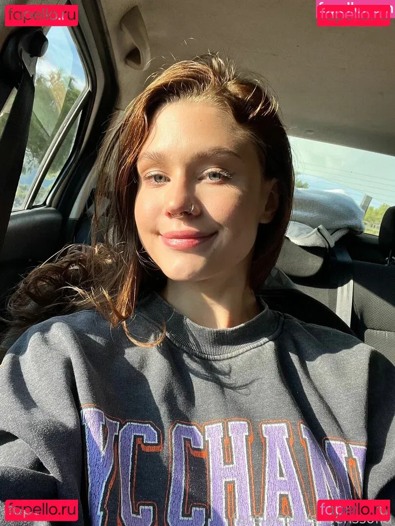 SimensSofia Onlyfans Photo Gallery 