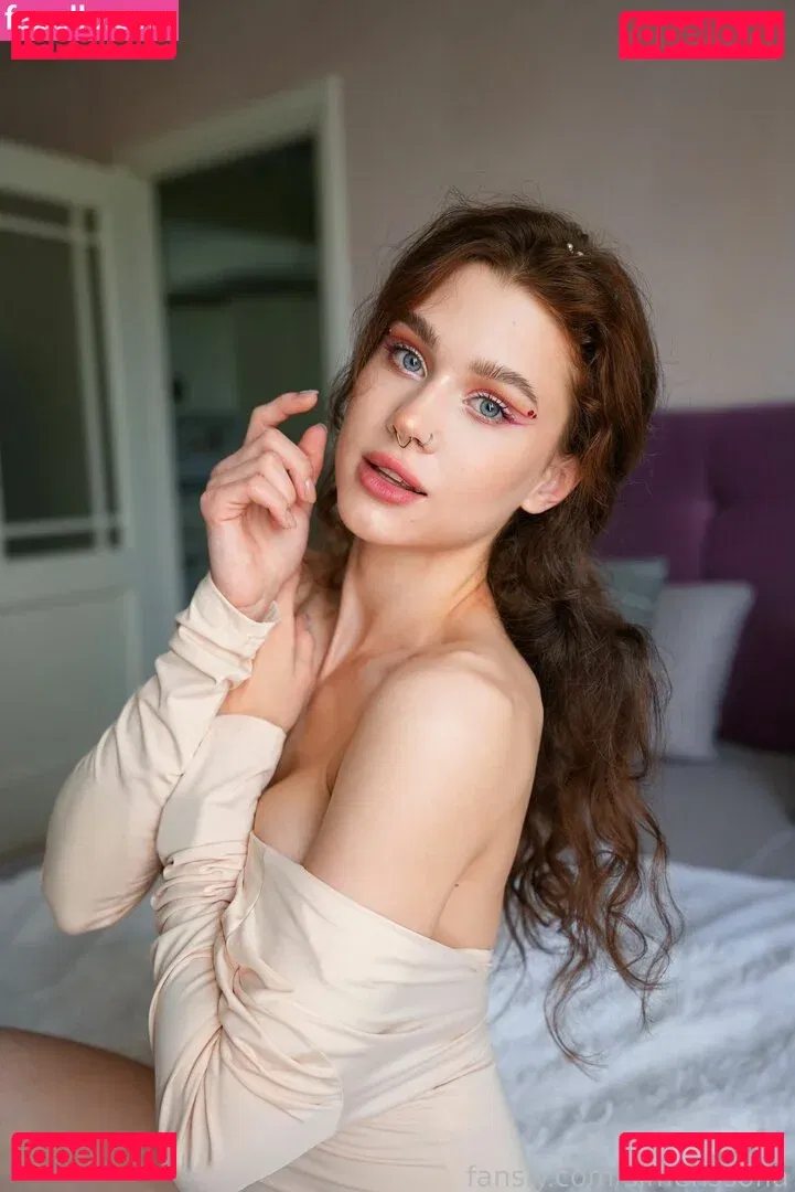 SimensSofia Onlyfans Photo Gallery 