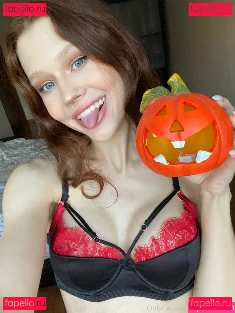 SimensSofia Onlyfans Photo Gallery 