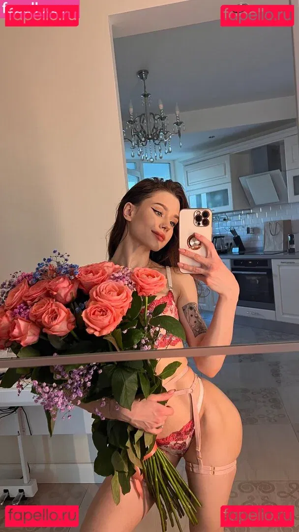 SimensSofia Onlyfans Photo Gallery 