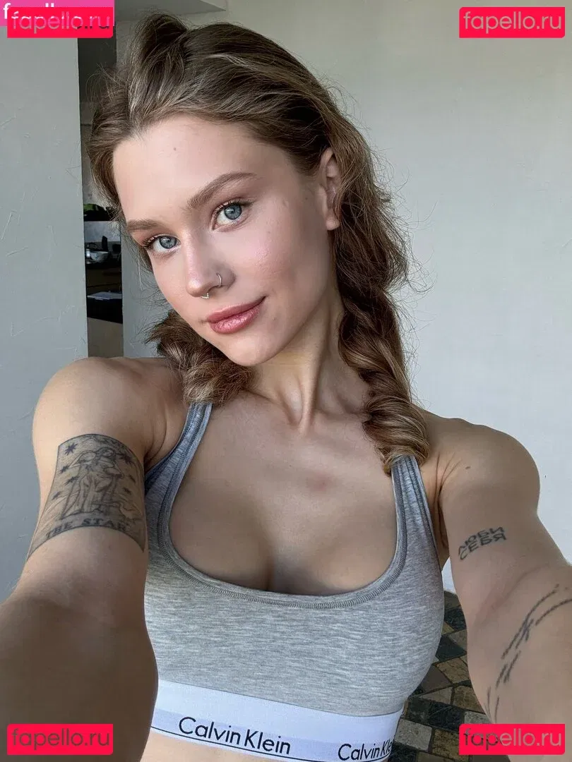 SimensSofia Onlyfans Photo Gallery 