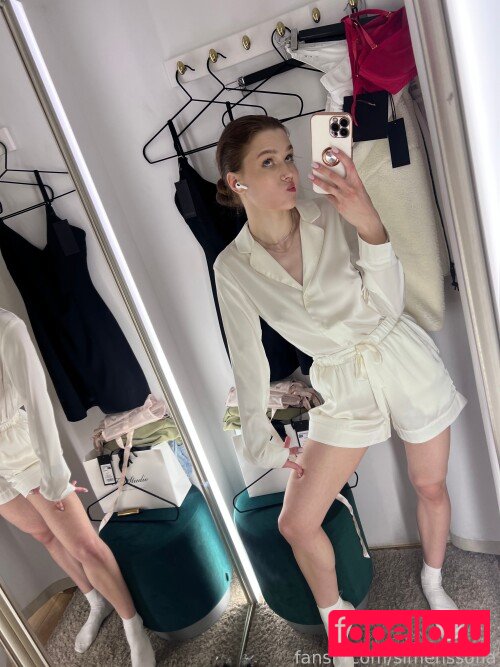 SimensSofia Onlyfans Photo Gallery 