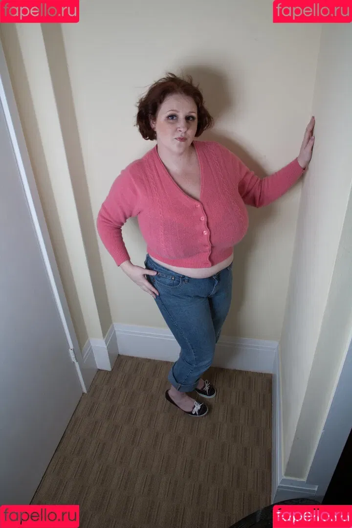 sapphiresboobs Onlyfans Photo Gallery 