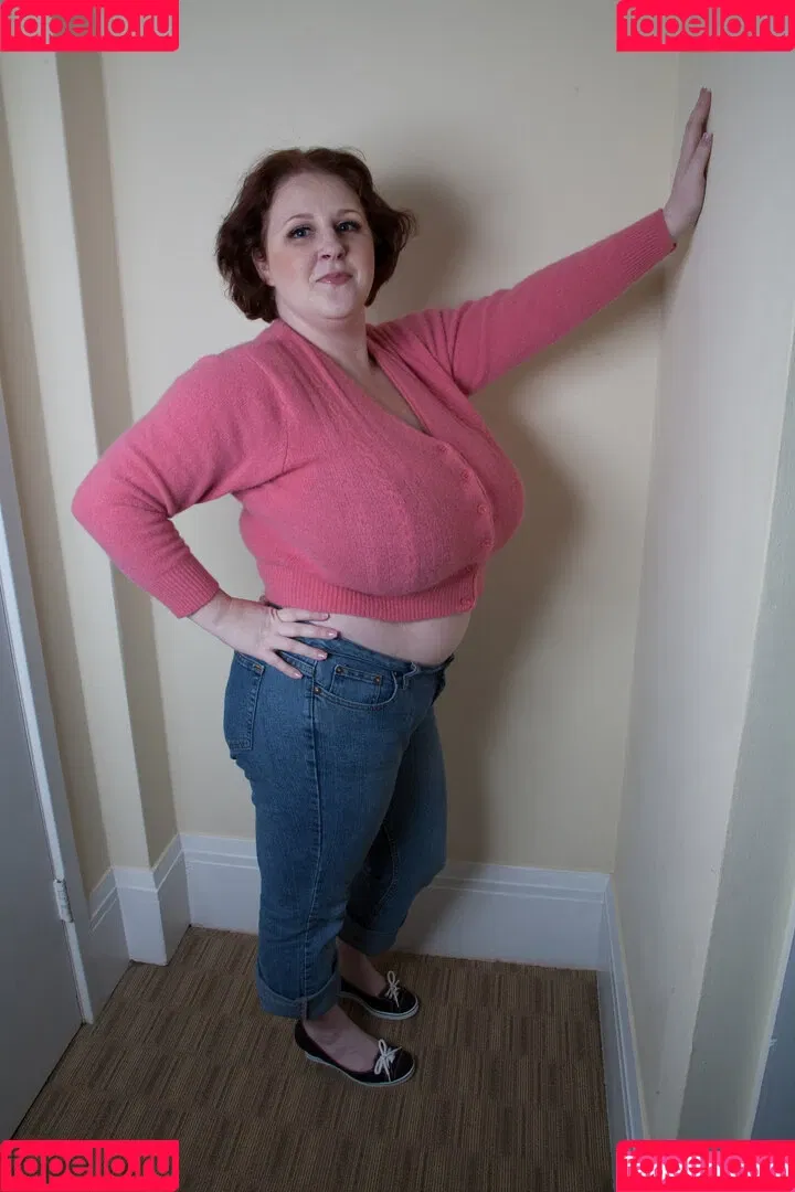 sapphiresboobs Onlyfans Photo Gallery 