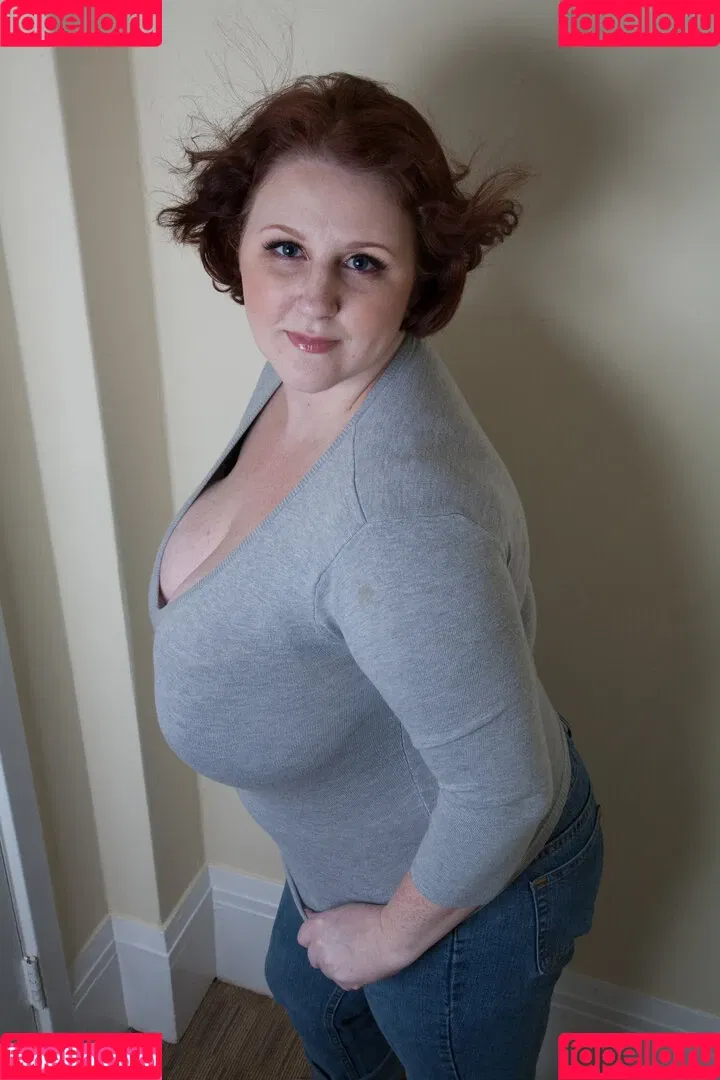 sapphiresboobs Onlyfans Photo Gallery 