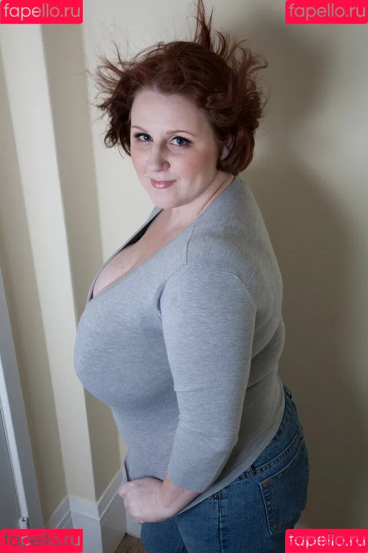sapphiresboobs Onlyfans Photo Gallery 