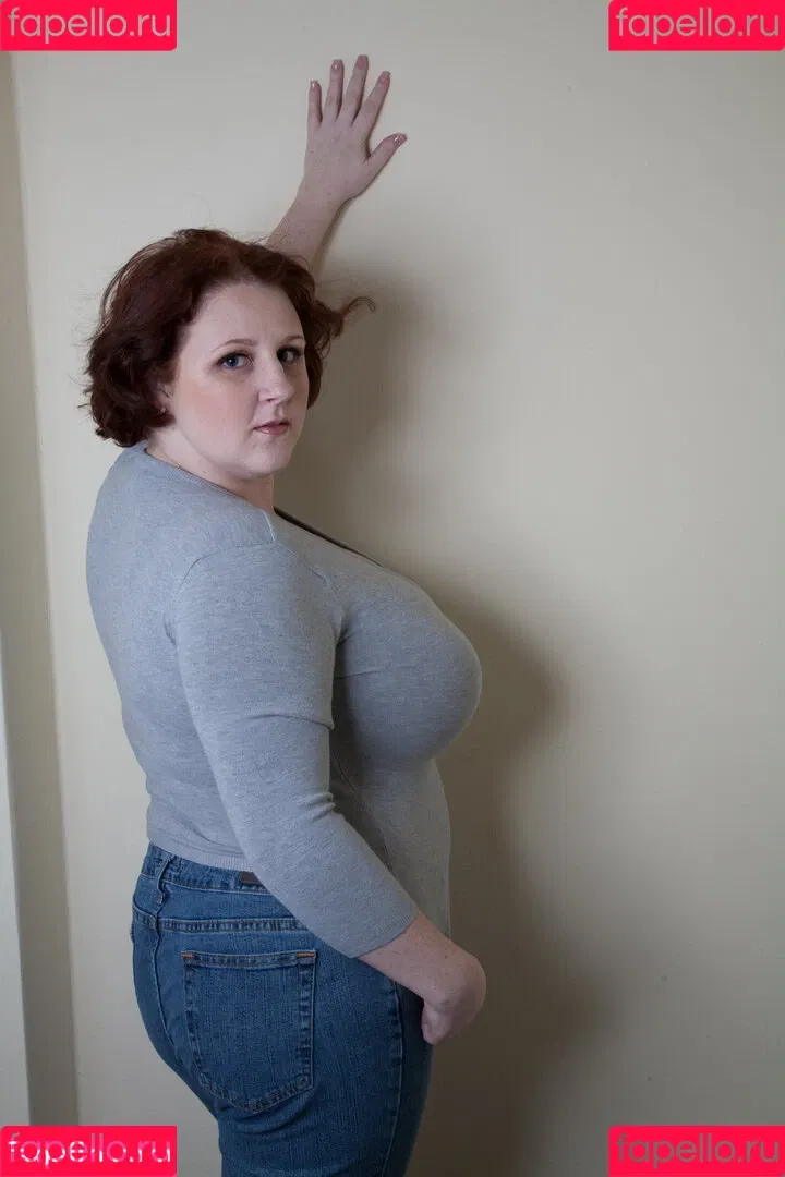 sapphiresboobs Onlyfans Photo Gallery 