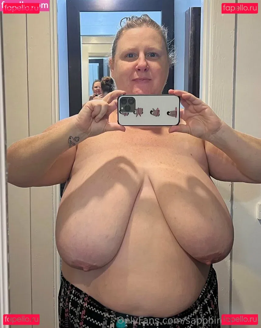 sapphiresboobs Onlyfans Photo Gallery 