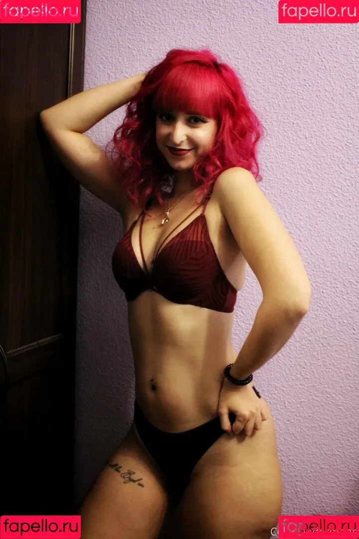 celialindermann Onlyfans Photo Gallery 