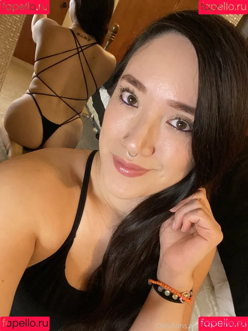 celest_asmr Onlyfans Photo Gallery 