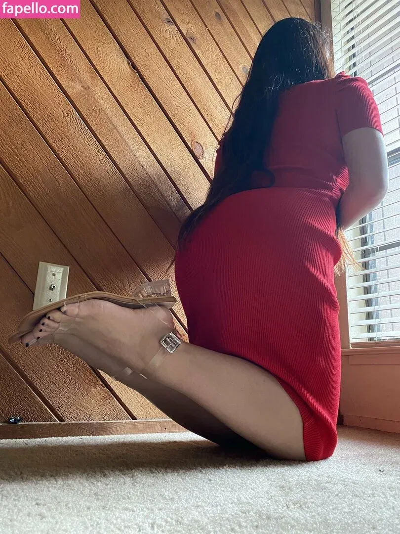 celest_asmr Onlyfans Photo Gallery 