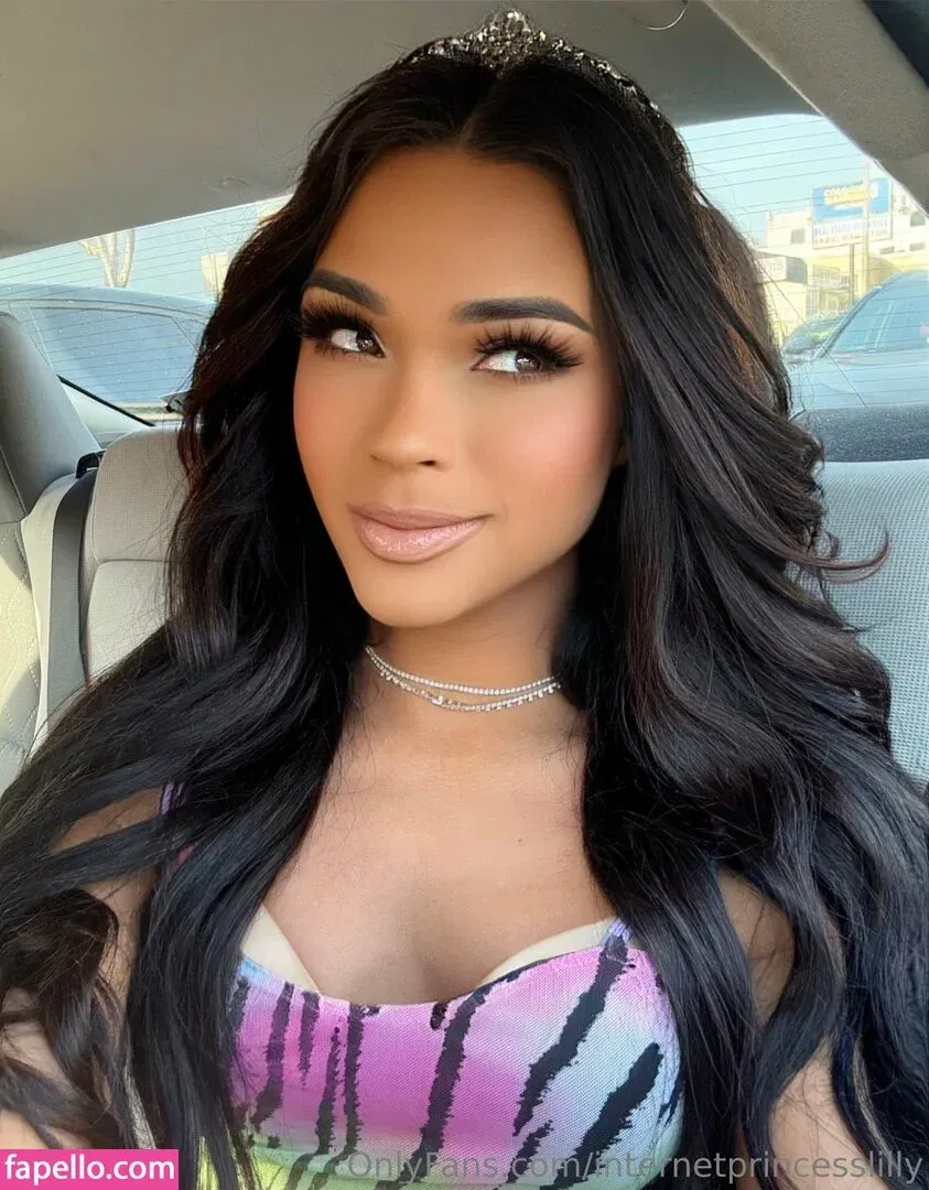 Lexi Lewis Onlyfans Photo Gallery 