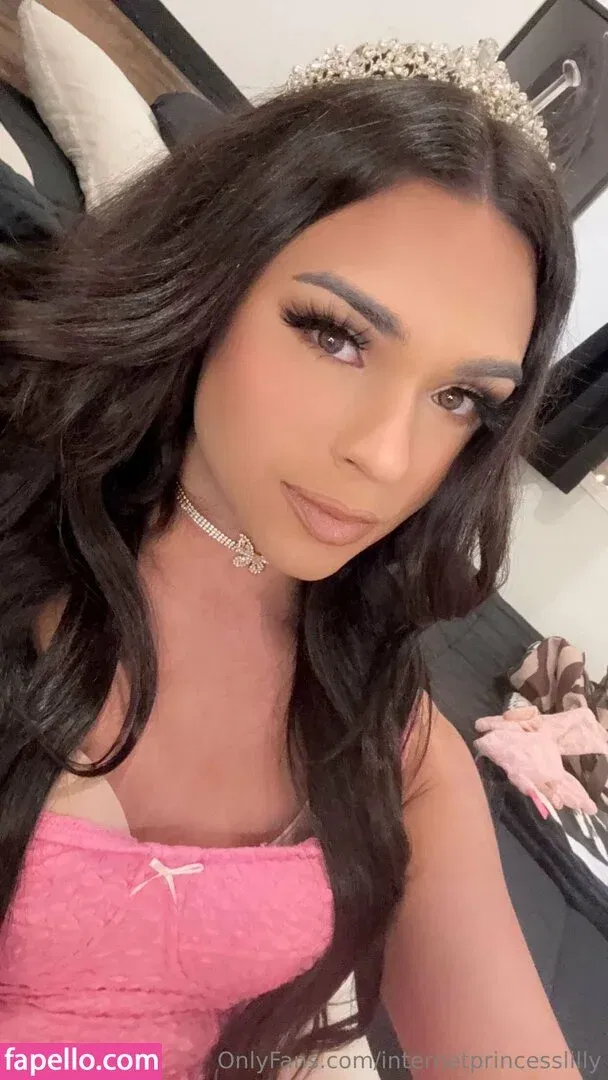 Lexi Lewis Onlyfans Photo Gallery 