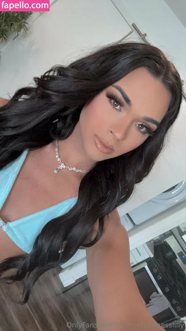 Lexi Lewis Onlyfans Photo Gallery 