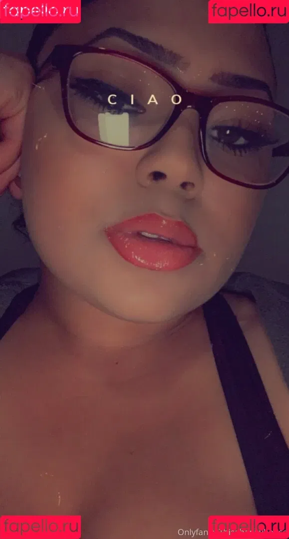 thisahappyhouse Onlyfans Photo Gallery 