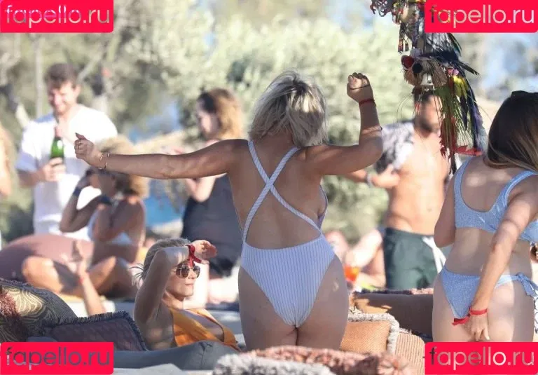 Emily Atack Onlyfans Photo Gallery 