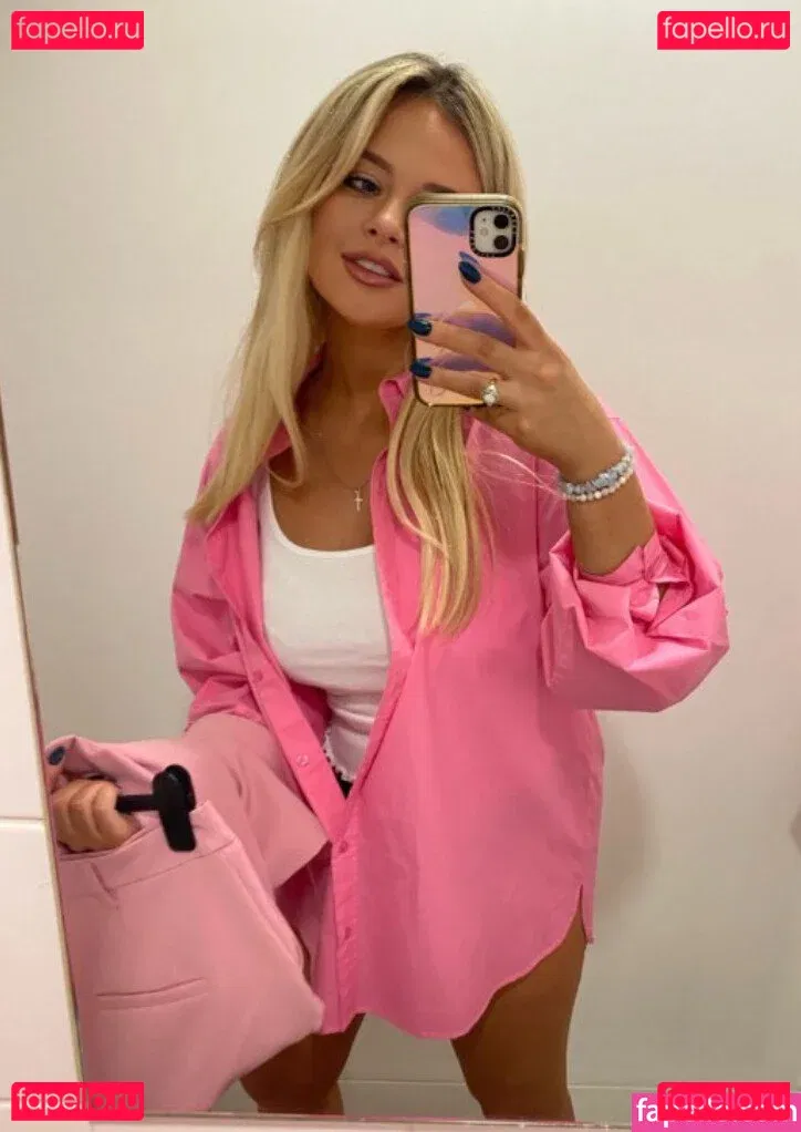 Emily Atack Onlyfans Photo Gallery 