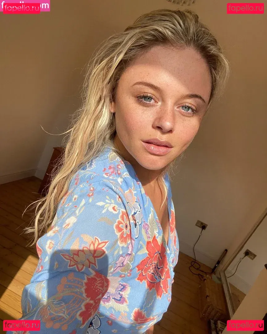 Emily Atack Onlyfans Photo Gallery 