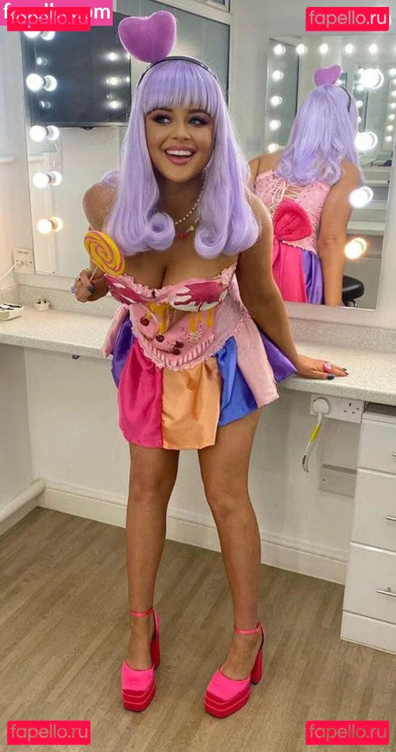 Emily Atack Onlyfans Photo Gallery 