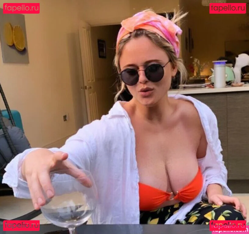 Emily Atack Onlyfans Photo Gallery 