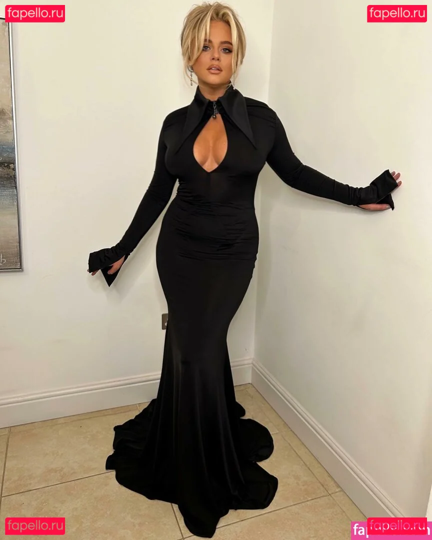 Emily Atack Onlyfans Photo Gallery 