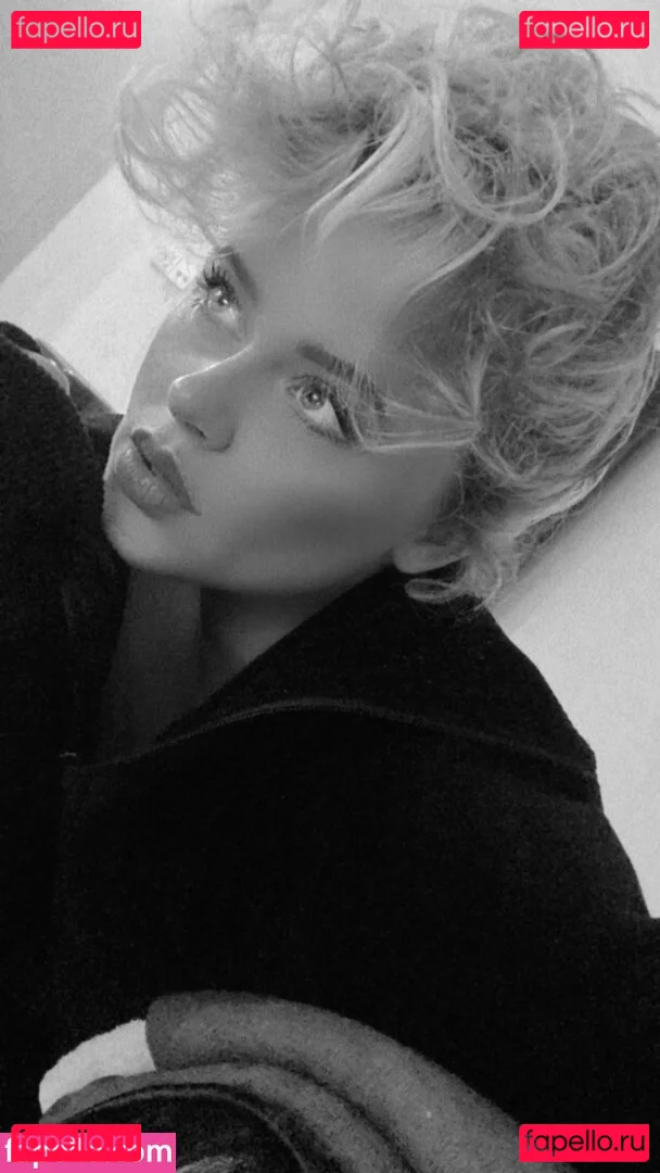 Emily Atack Onlyfans Photo Gallery 