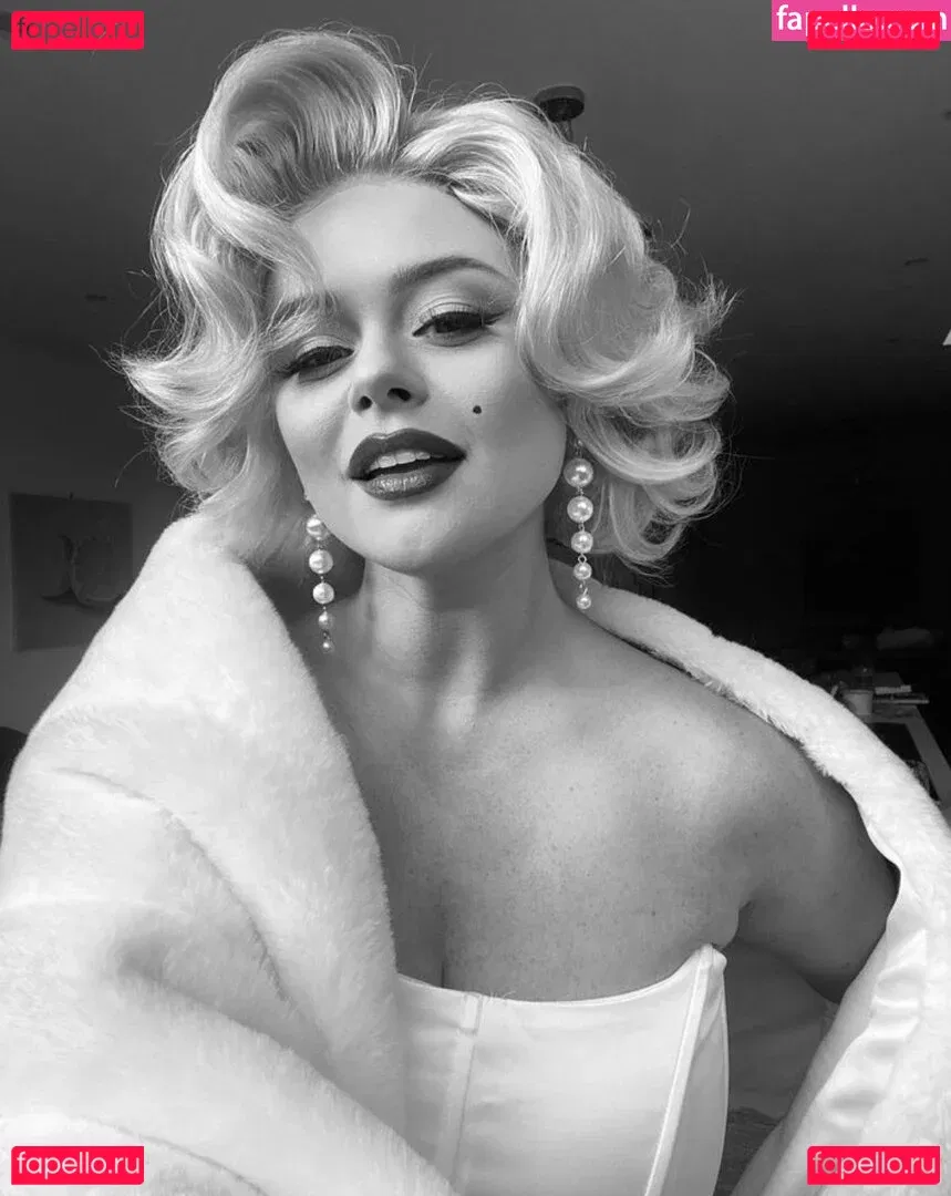 Emily Atack Onlyfans Photo Gallery 