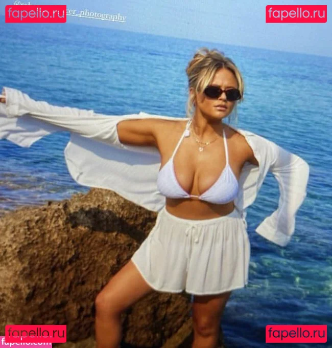 Emily Atack Onlyfans Photo Gallery 