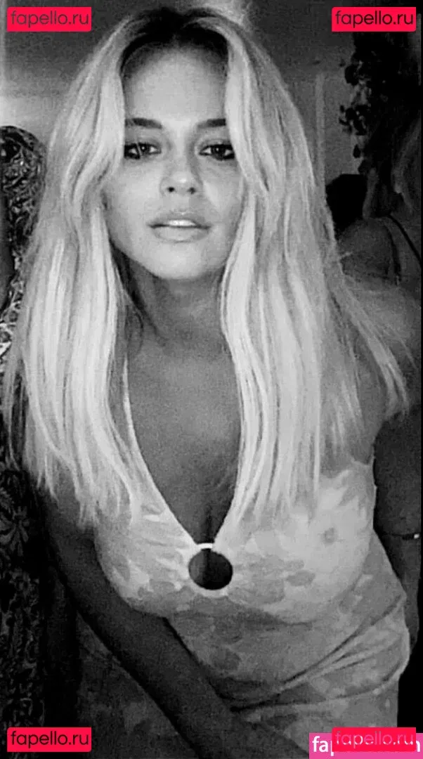 Emily Atack Onlyfans Photo Gallery 