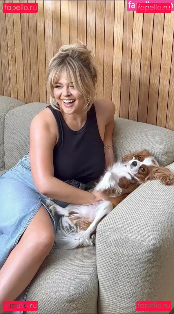 Emily Atack Onlyfans Photo Gallery 