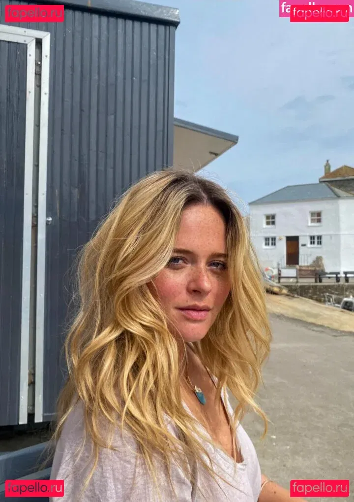 Emily Atack Onlyfans Photo Gallery 