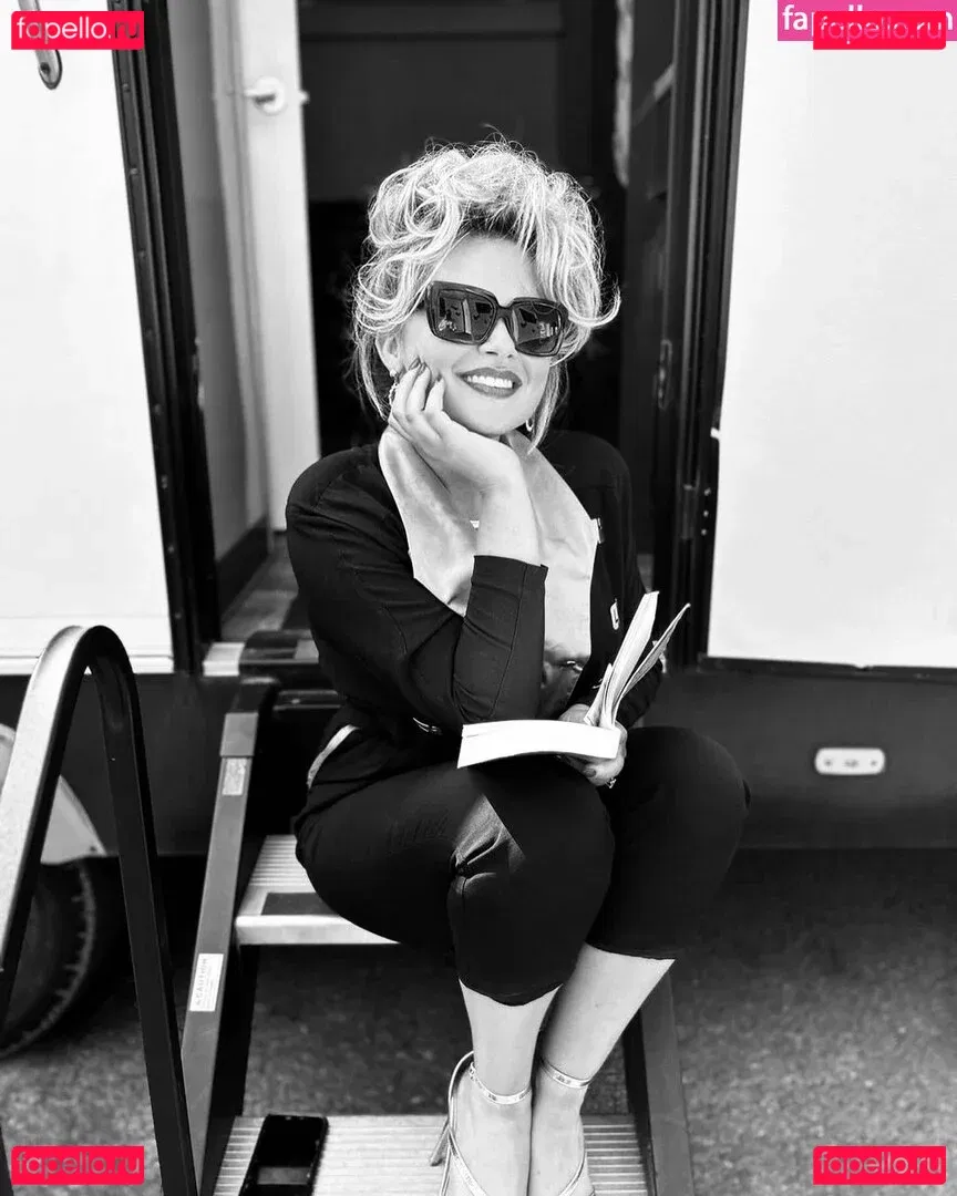 Emily Atack Onlyfans Photo Gallery 