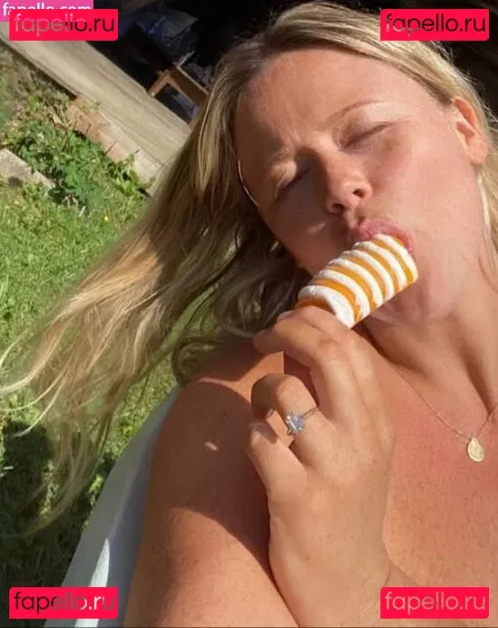 Emily Atack Onlyfans Photo Gallery 