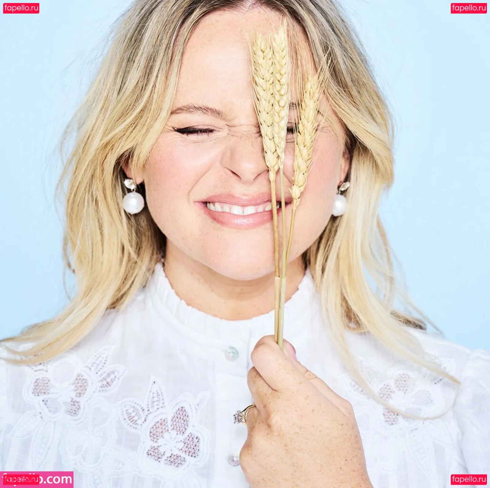 Emily Atack Onlyfans Photo Gallery 