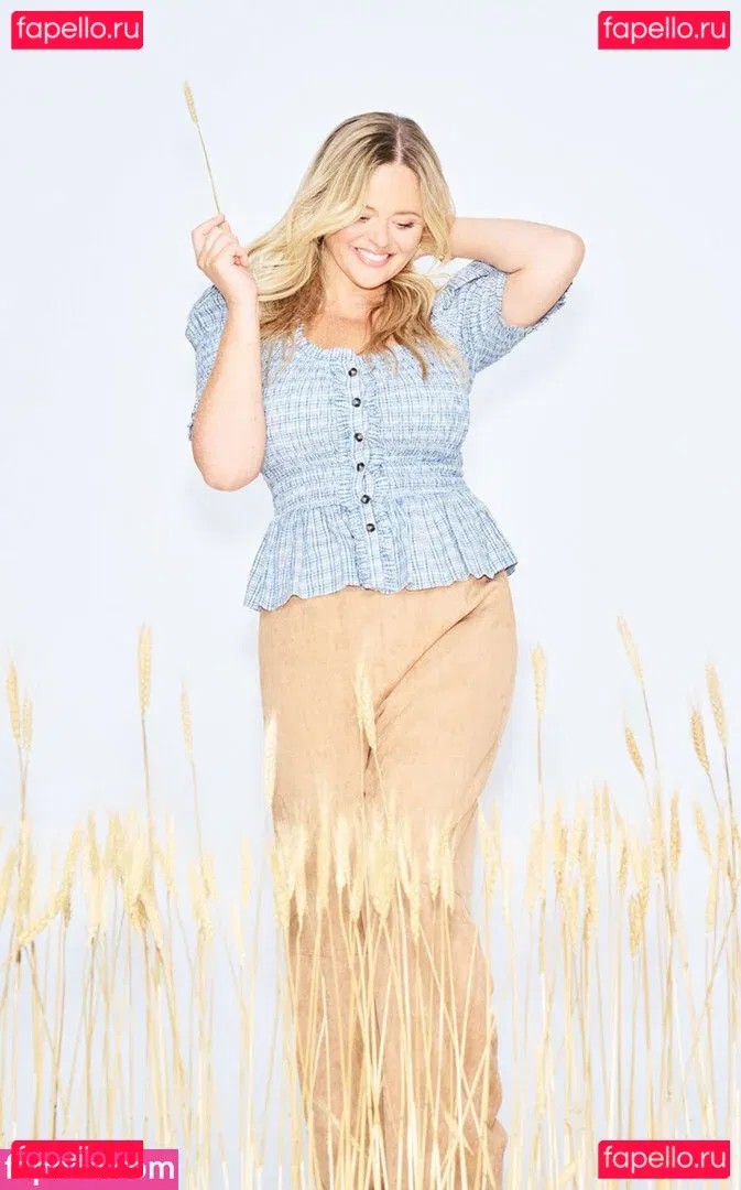 Emily Atack Onlyfans Photo Gallery 