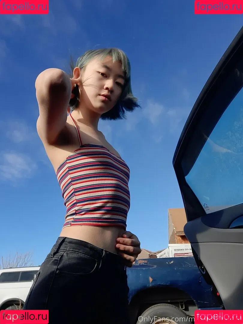 marythestrange Onlyfans Photo Gallery 