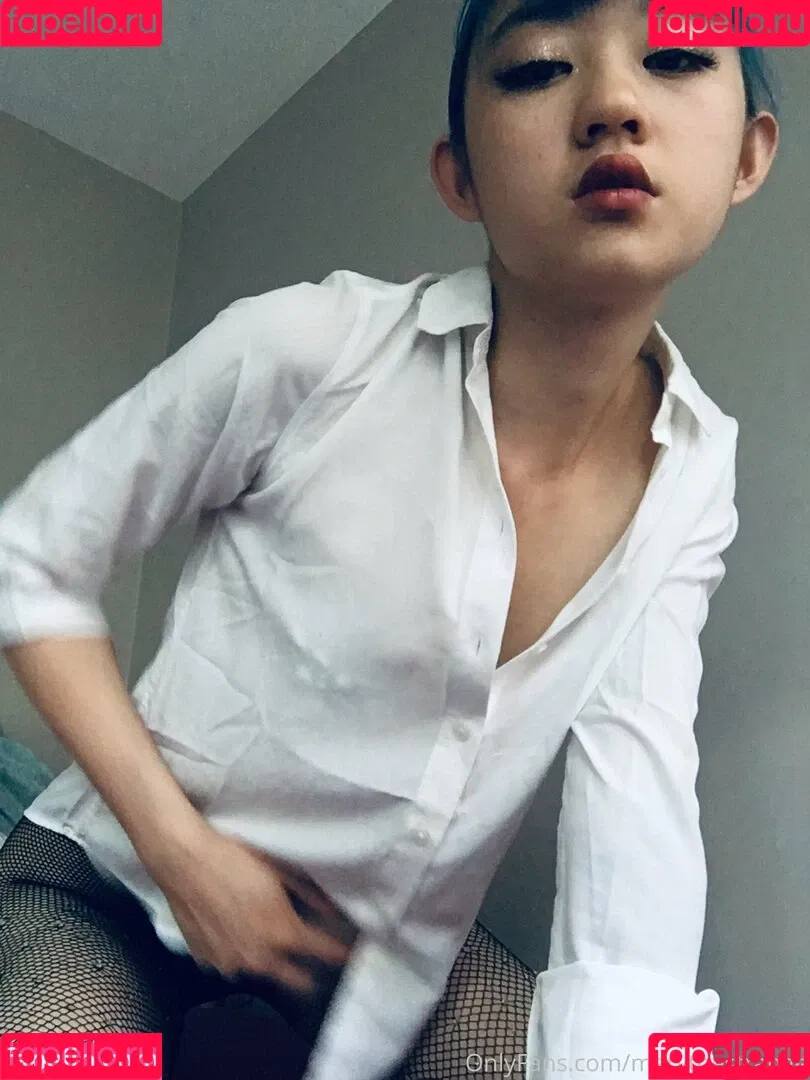 marythestrange Onlyfans Photo Gallery 