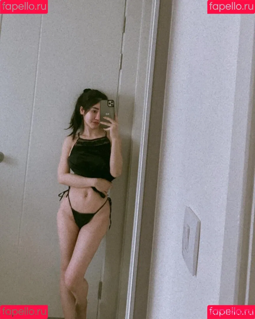 Jirarat Chananto Onlyfans Photo Gallery 