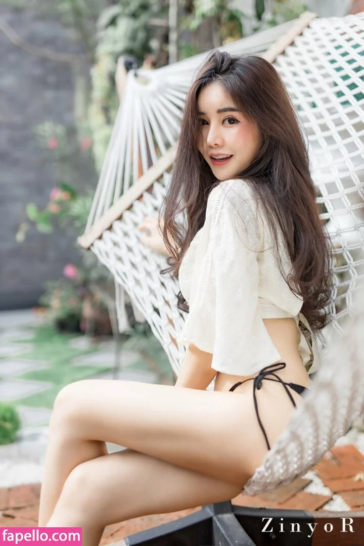 Jirarat Chananto Onlyfans Photo Gallery 