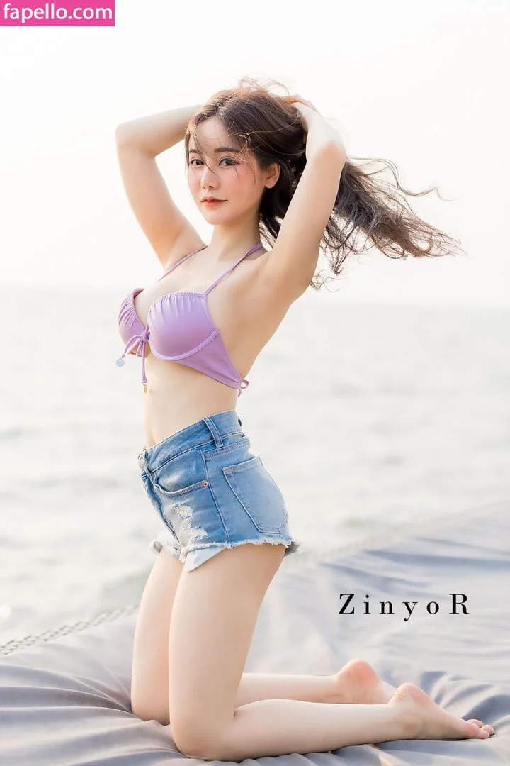 Jirarat Chananto Onlyfans Photo Gallery 